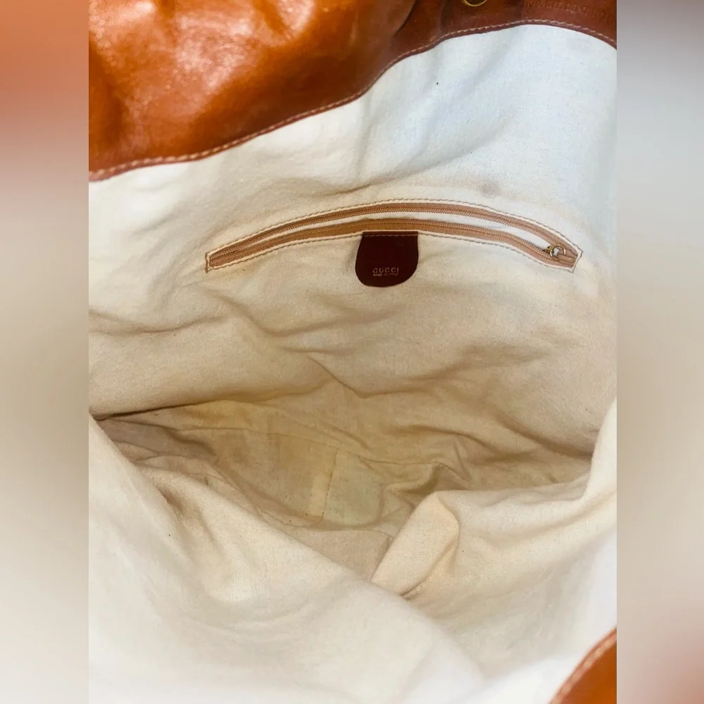 Gucci Bamboo Leather Shoulder Bag - Picture 10 of 14